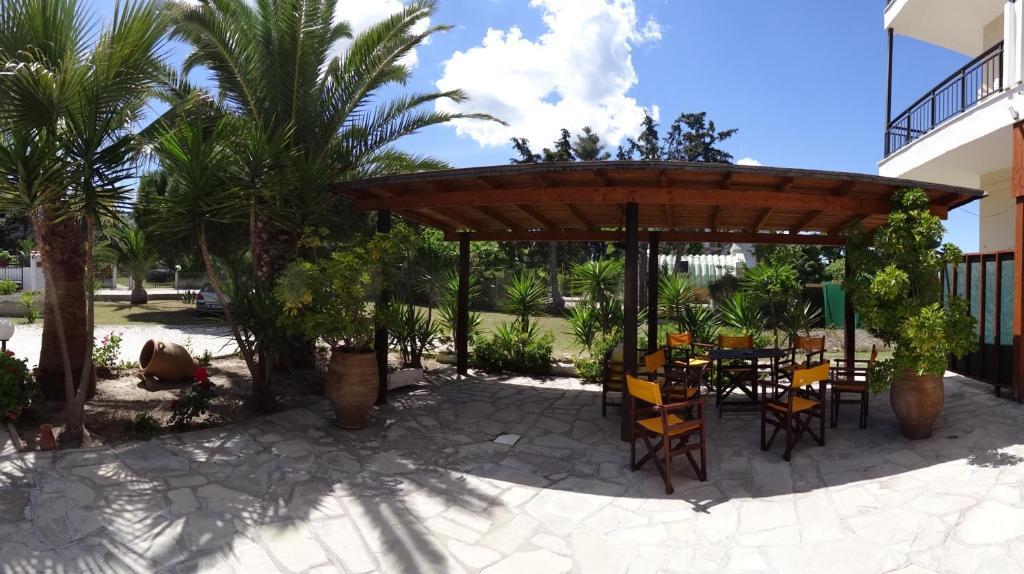 Kopsis Beach Hotel Пефкохори Екстериор снимка