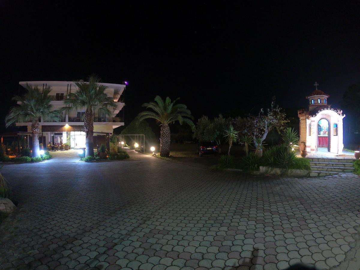 Kopsis Beach Hotel Пефкохори Екстериор снимка