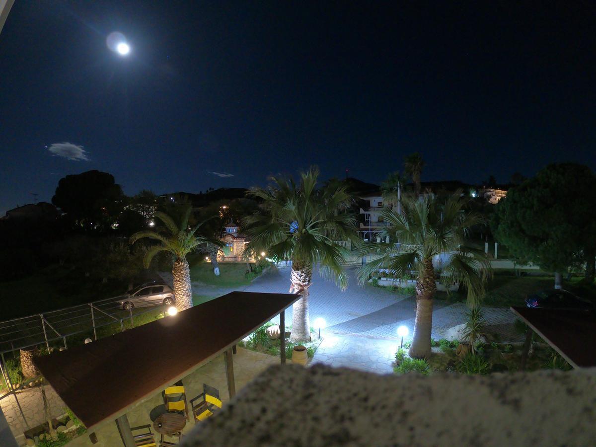 Kopsis Beach Hotel Пефкохори Екстериор снимка
